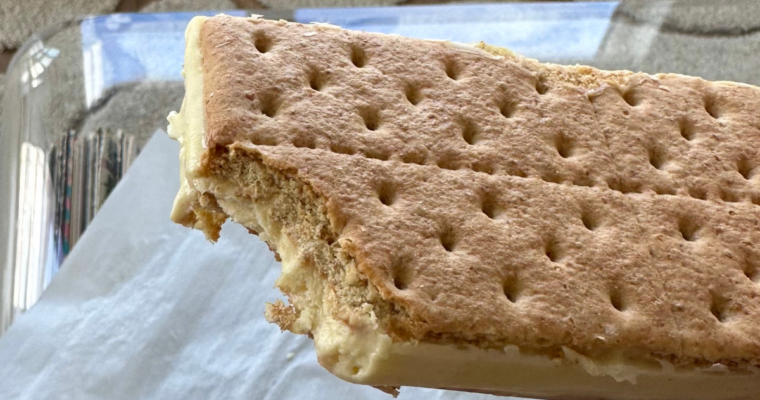 Key Lime Pie Ice Cream Sandwich